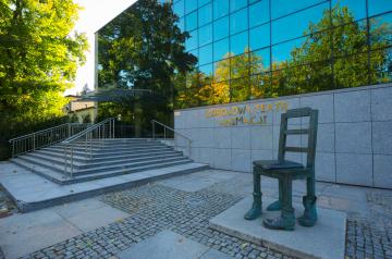 GALERIA I TEATR ZDROJOWY