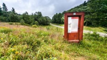 Drzwi do nieistniejącej wsi Lipna