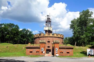 Forty i Podziemne Miasto