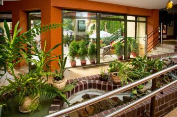 Kompleks Hotelowy Logos